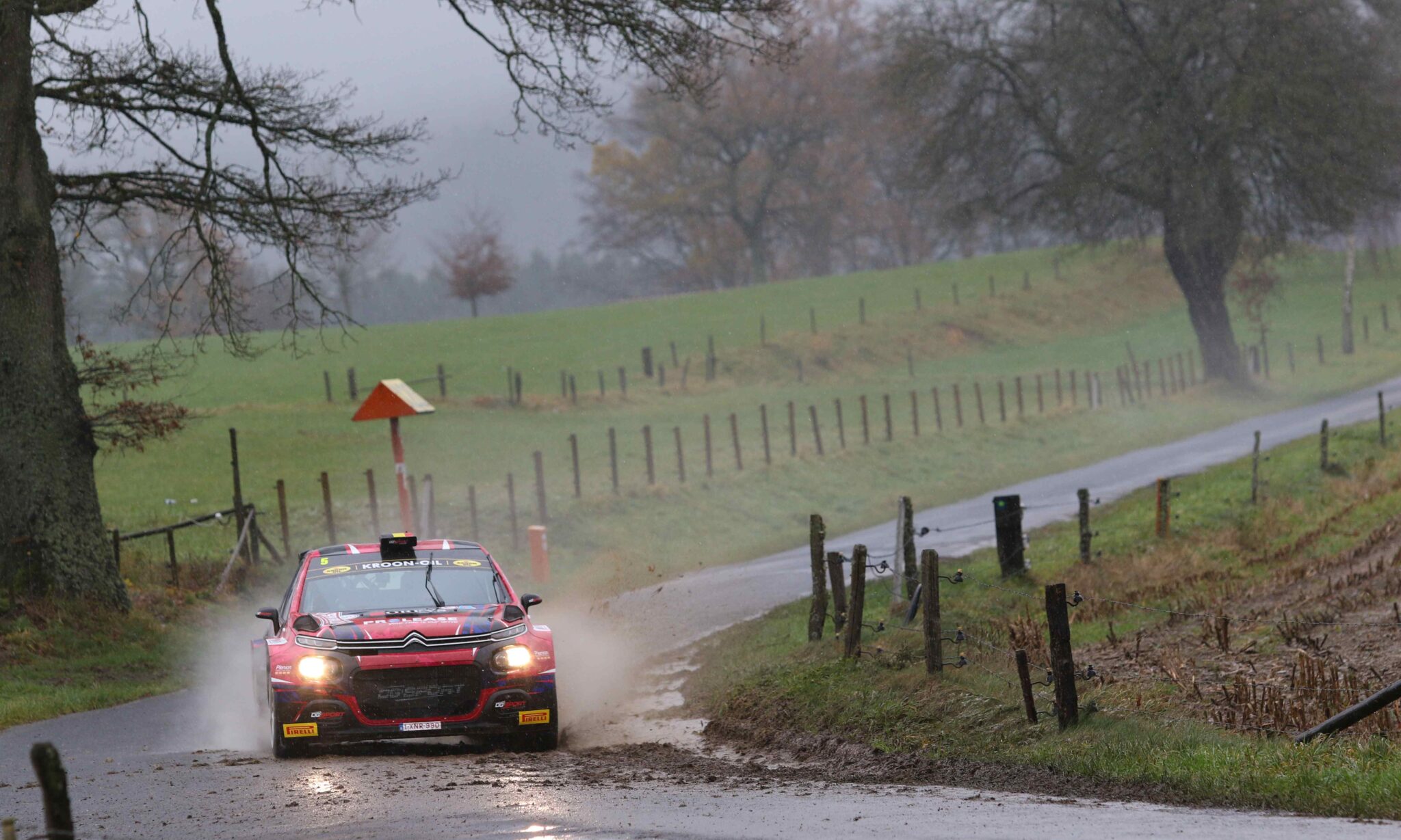 Spa Rally Spa Rally: een lange en intense openingsdag - Belgian Rally Championship